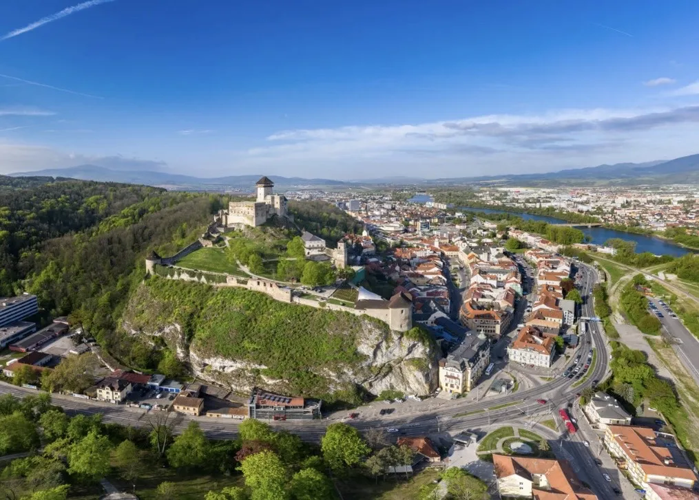 Trenčín – Spoluvlastnícke podiely na pozemku neďaleko centra Trenčína